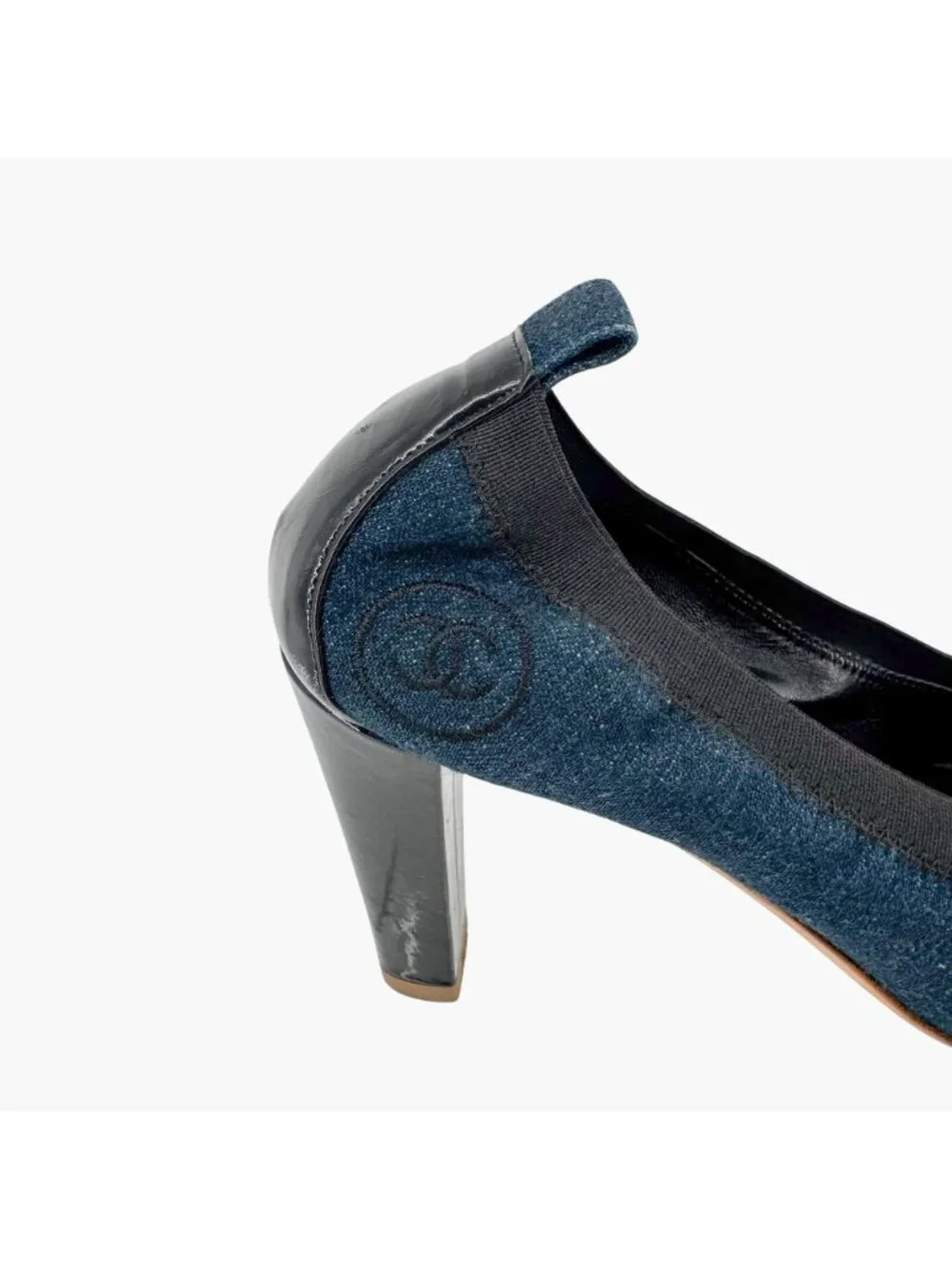 Chanel Elastic CC Logo Blue Denim Pumps High Heels Size 39 US 8-8.5 Women